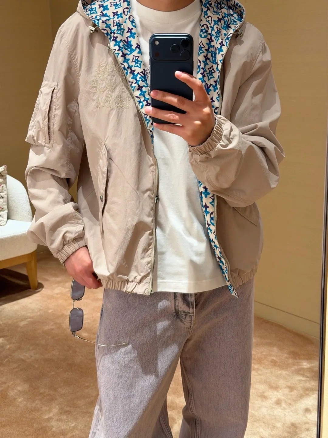 Louis Vuitton/